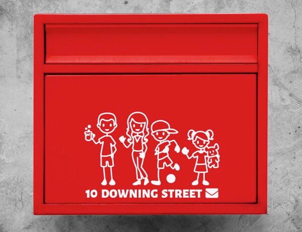 Design a decal to your mailbox, with figures and family name